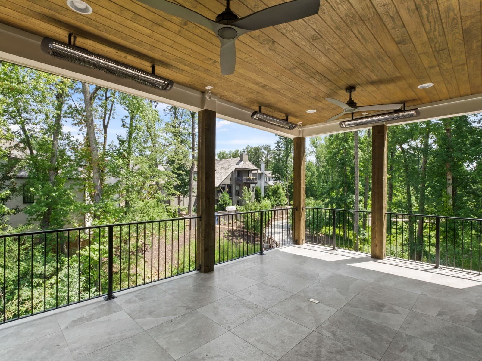 Alcovy Terrace - Image 6