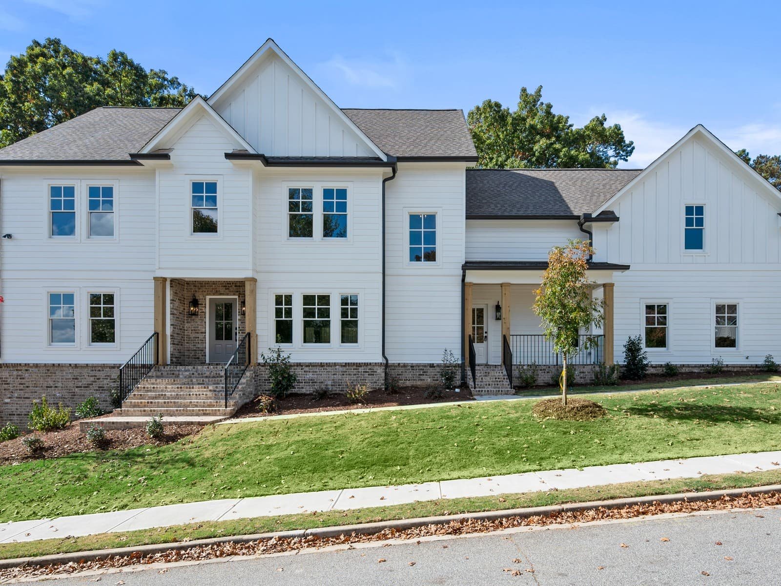 Residential Exteriors - Image 3